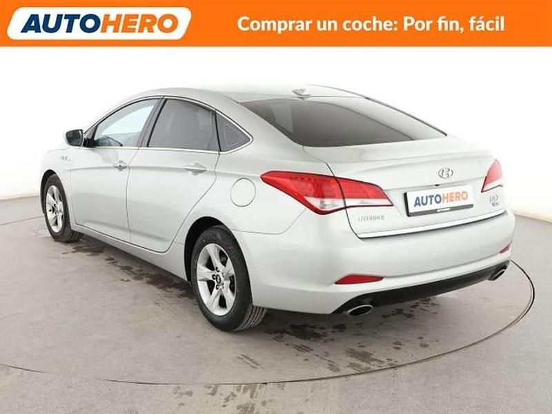 Usado Hyundai i40 Style 136 CV (100 kW) 2014 Gris Berlina