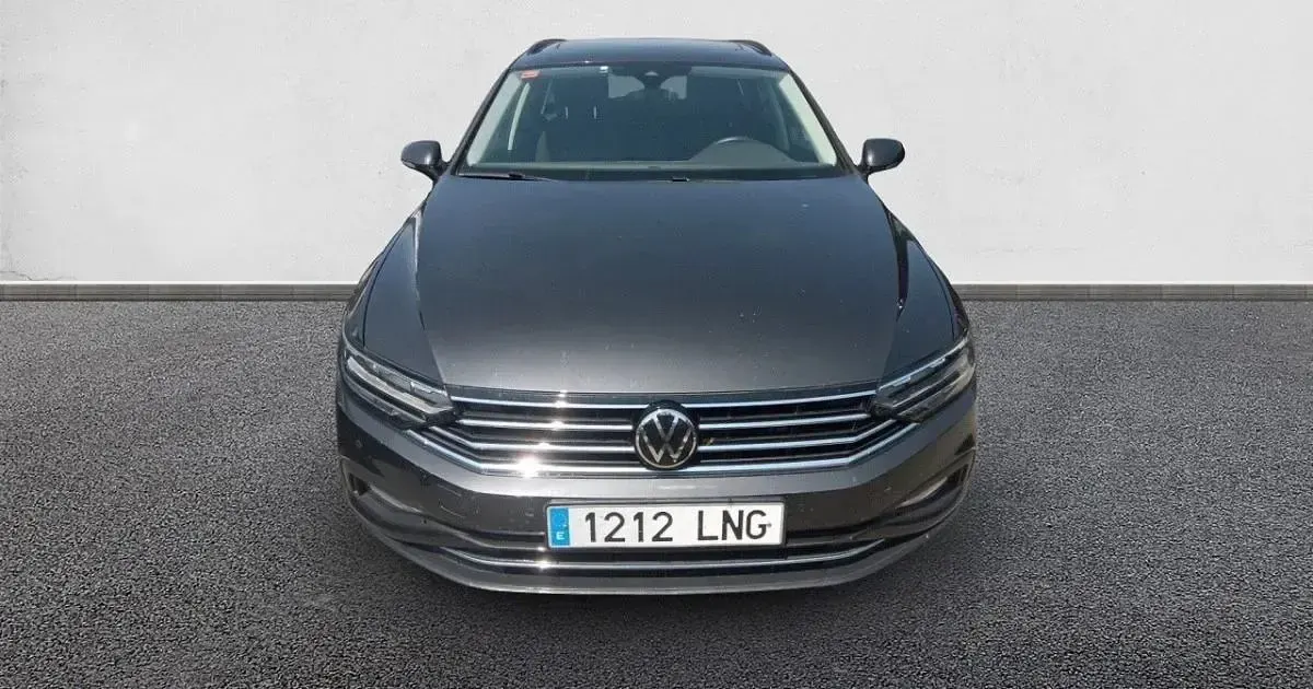 Usado VW Passat Executive 150 CV (110 kW) 2021 Familiar