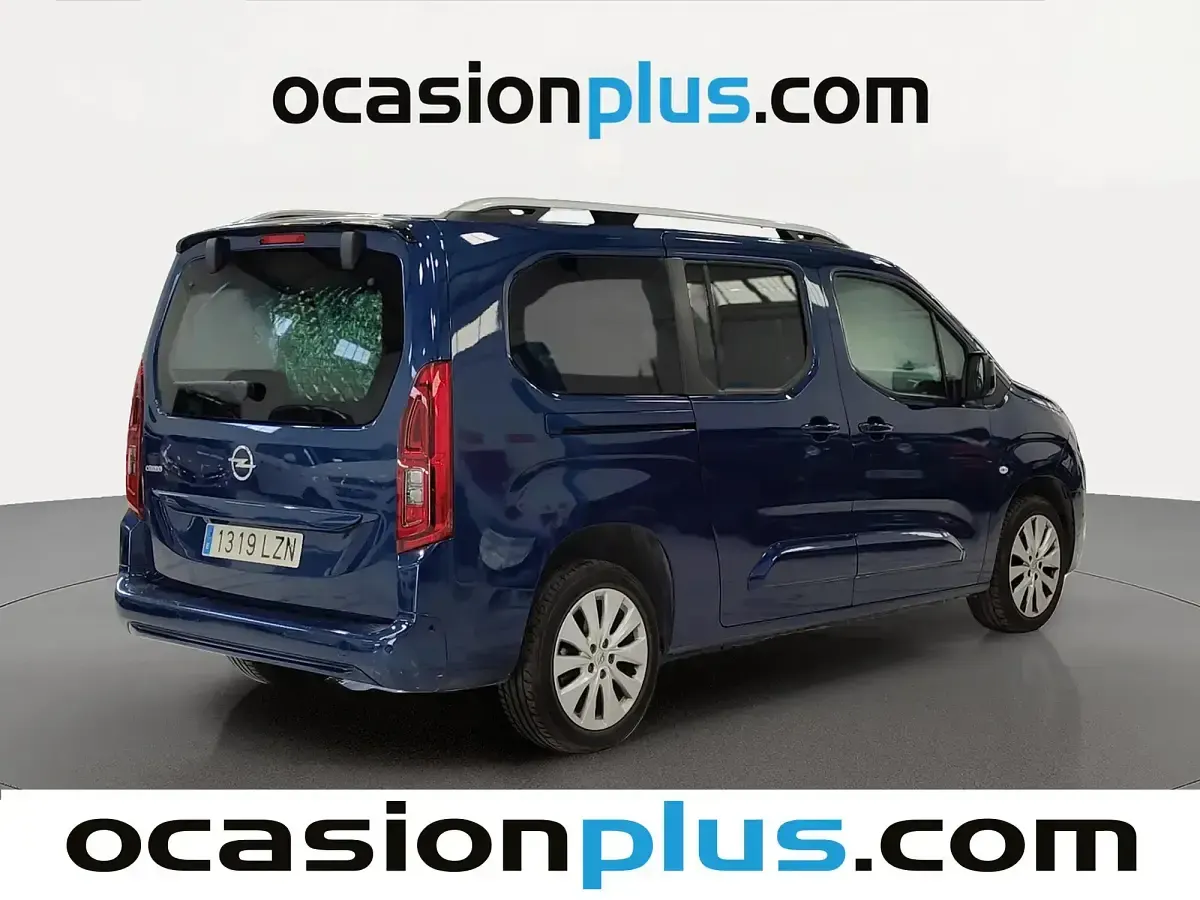 Usado Opel Combo Elegance 131 CV (96 kW) 2022 Azul Monovolumen