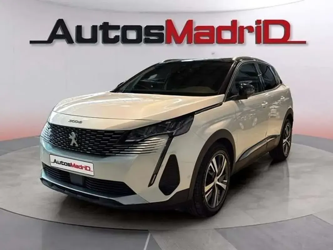 Usado Peugeot 3008 Allure 131 CV (96 kW) 2021 Blanco SUV