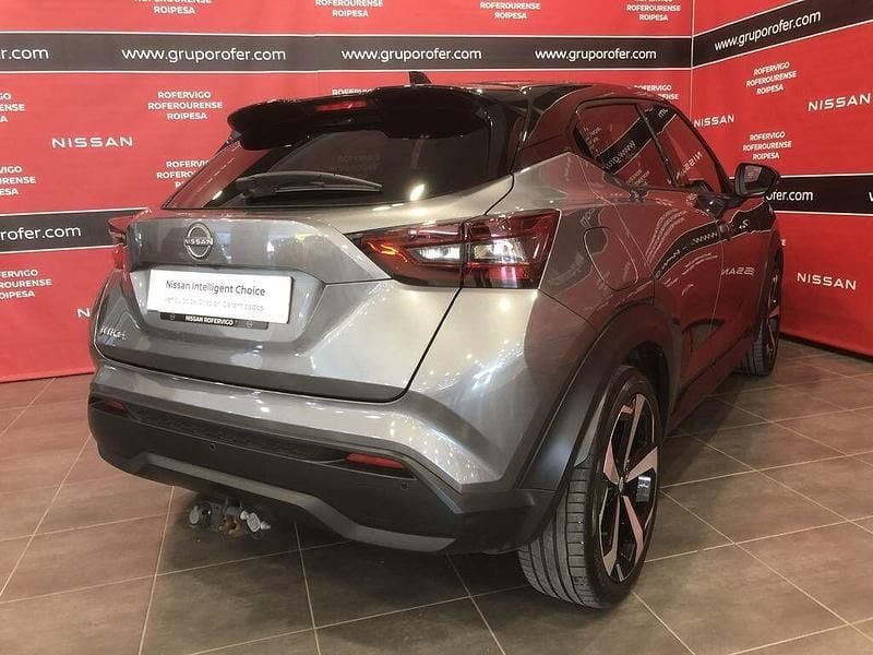 Usado Nissan Juke Tekna 114 CV (83 kW) 2023 Skline grey (metalizado) SUV