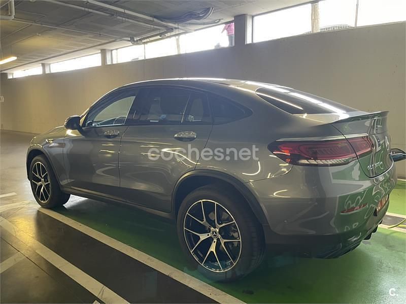 Usado Mercedes GLC300e 306 CV (225 kW) 2023 Gris / plata Coupe
