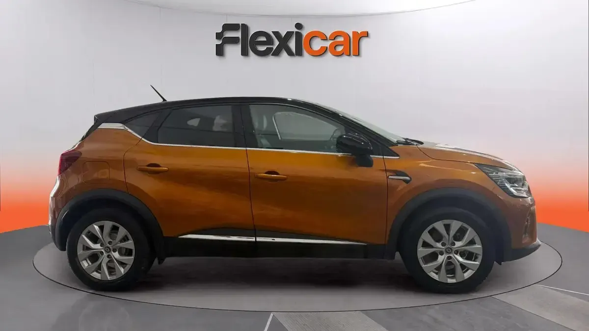 Usado Renault Captur Zen 101 CV (74 kW) 2020 Naranja SUV