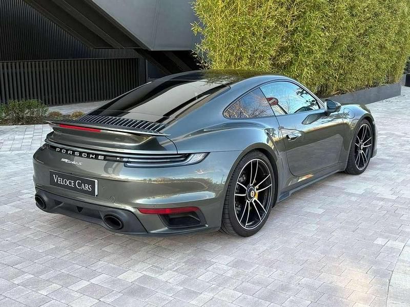 Usado Porsche 911 Turbo S 650 CV (478 kW) 2024 Gris / plata Coupe