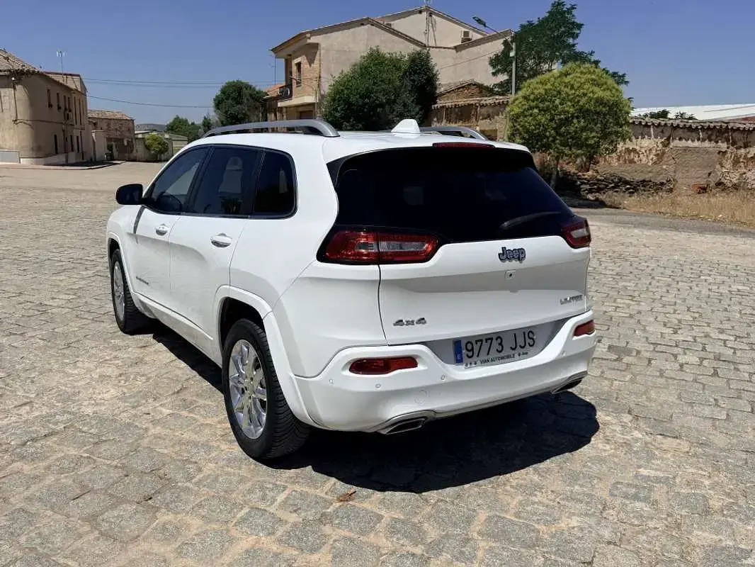 Usado Jeep Cherokee Limited 272 CV (200 kW) 2015 Blanco SUV