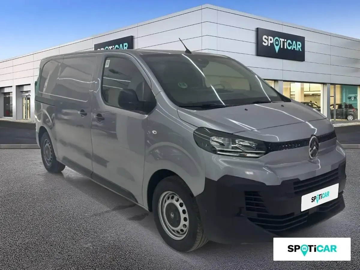 Usado Citroën Jumpy 120 CV (88 kW) 2025 Gris Monovolumen