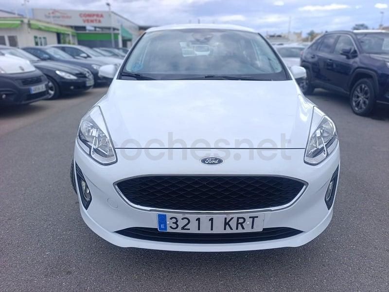 Usado Ford Fiesta Active 85 CV (62 kW) 2018 Blanco Utilitario