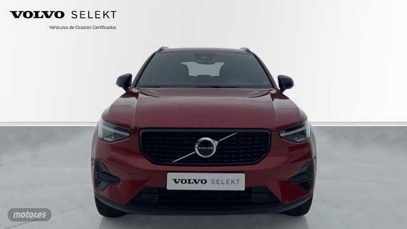 Usado Volvo XC40 Plus 2024 Rojo SUV