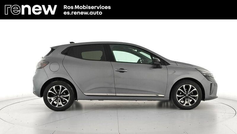 Usado Renault Clio V Techno 100 CV (73 kW) 2025 Gris Berlina