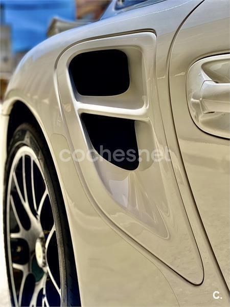 Usado Porsche 911 Turbo S 530 CV (389 kW) 2010 Blanco Coupe