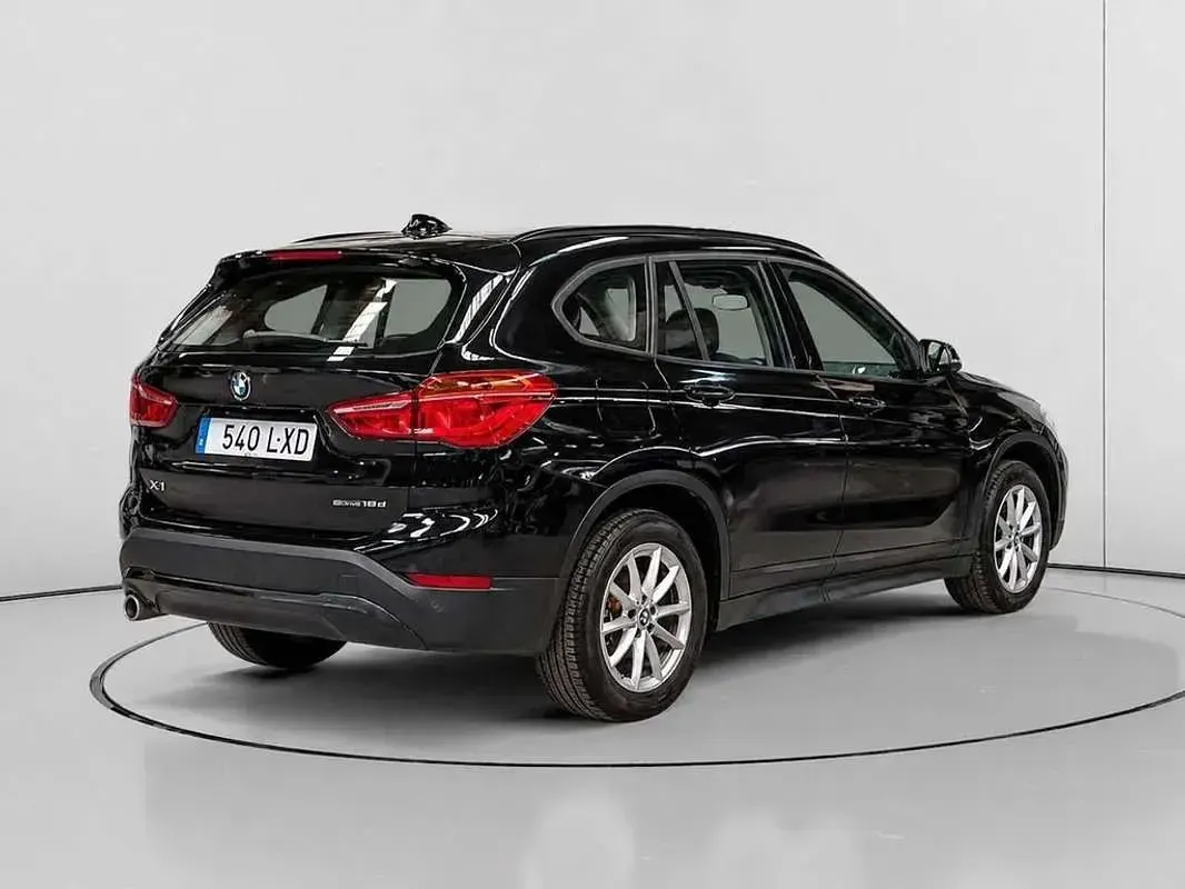 Usado BMW X1 Performance 116 CV (85 kW) 2022 Negro SUV