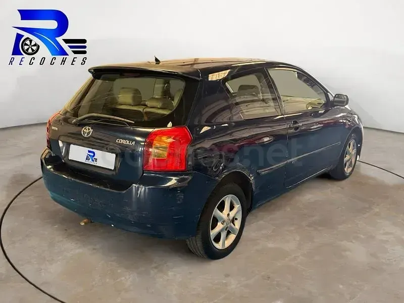 Usado Toyota Corolla Sol 110 CV (80 kW) 2002 Azul Berlina