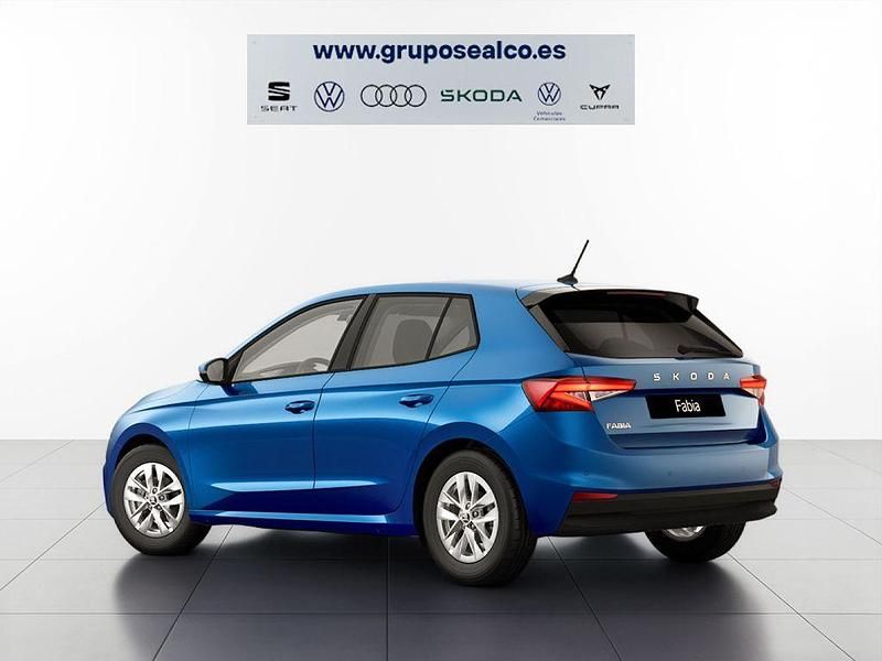 Nuevo Skoda Fabia Selection 95 CV (69 kW) 2026 Azul Utilitario