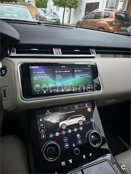 Usado Land Rover Range Rover Velar SE 300 CV (220 kW) 2019 Negro SUV