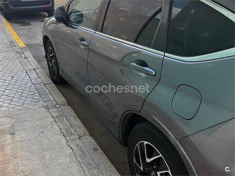 Usado Honda CR-V Comfort 120 CV (88 kW) 2017 Gris / plata SUV