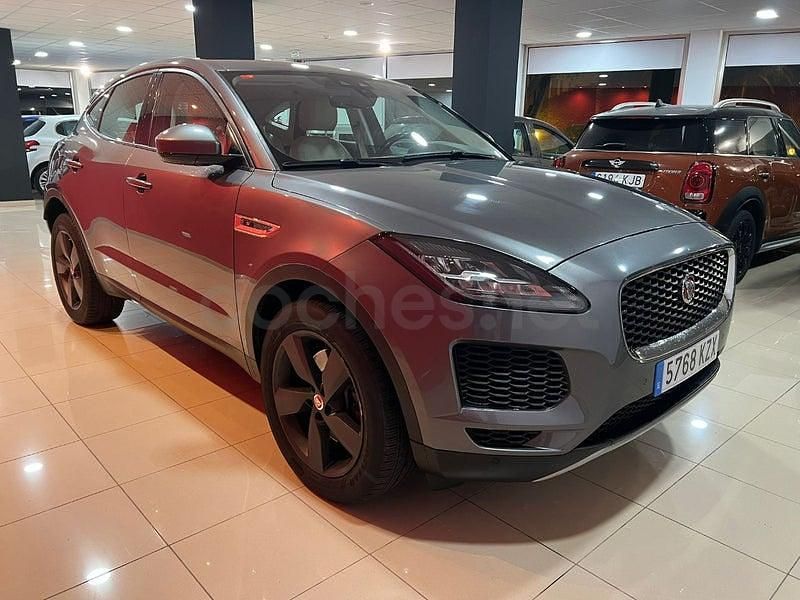 Usado Jaguar E-Pace 200 CV (147 kW) 2019 Gris / plata SUV