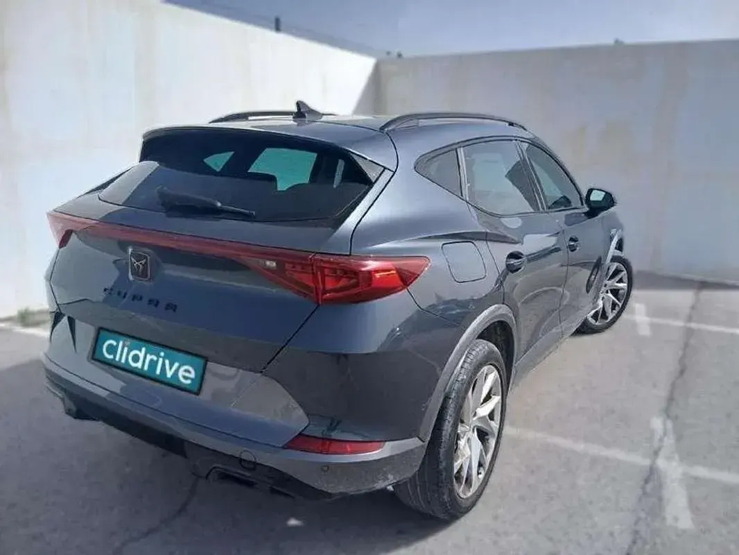 Usado Cupra Formentor 150 CV (110 kW) 2022 Gris SUV