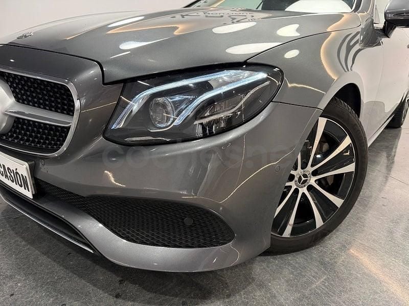 Usado Mercedes E350 286 CV (210 kW) 2019 Gris / plata Coupe