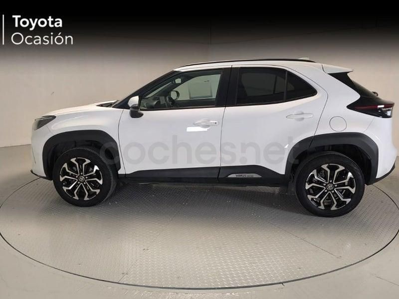 Usado Toyota Yaris Cross Active 116 CV (85 kW) 2025 Blanco SUV