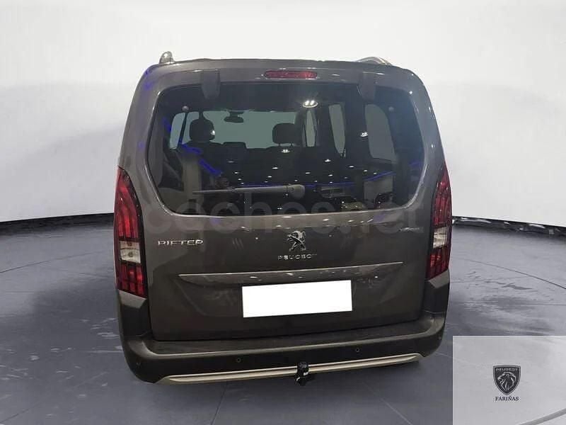 Usado Peugeot Rifter GT 130 CV (95 kW) 2020 Gris / plata Monovolumen