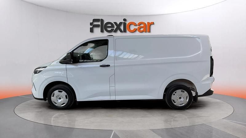 Usado Ford Transit Custom Trend 136 CV (100 kW) 2024 Blanco Monovolumen
