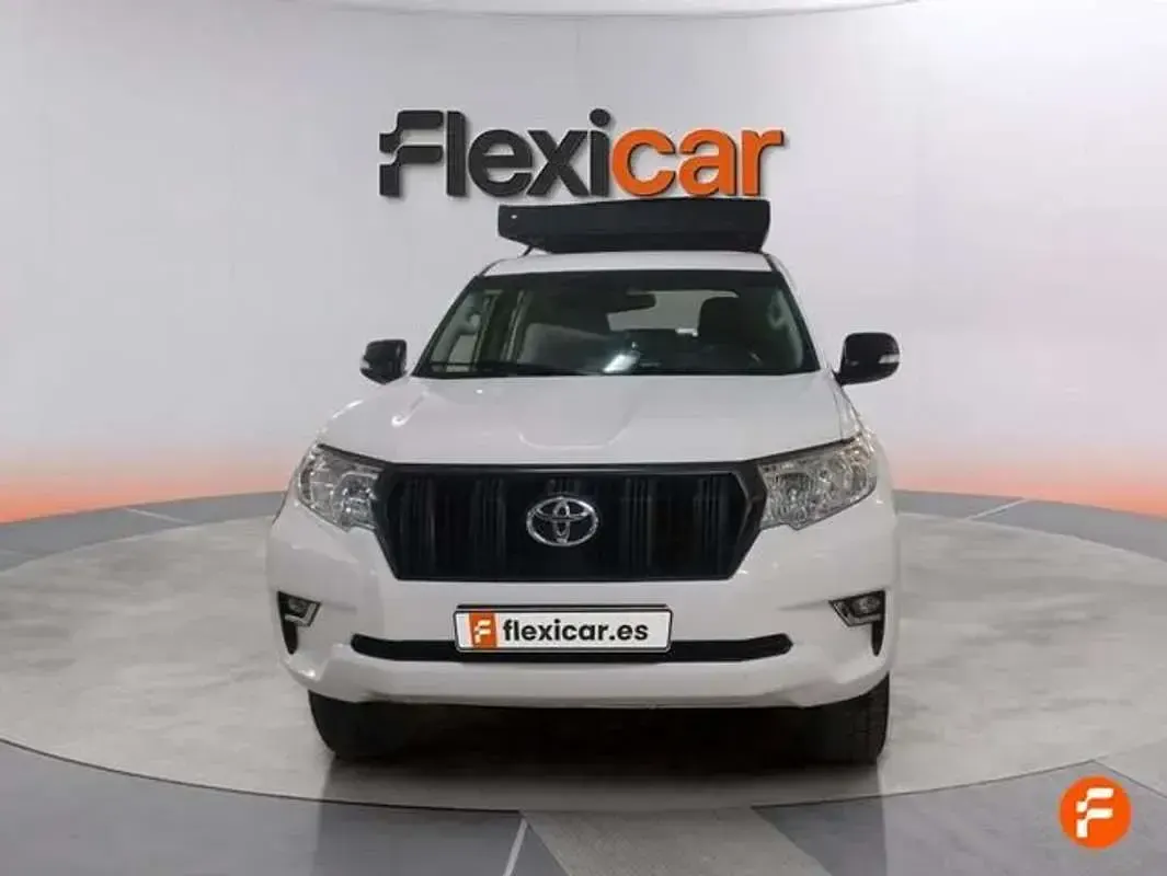 Usado Toyota Land Cruiser 177 CV (130 kW) 2018 Blanco SUV