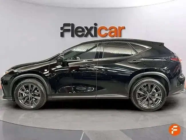 Usado Lexus NX350h Sport Line 242 CV (177 kW) 2022 Negro
