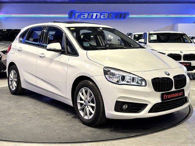 Usado BMW 218 Active Tourer 150 CV (110 kW) 2016 Blanco Monovolumen