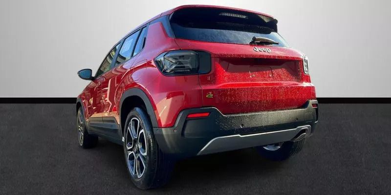 Usado Jeep Avenger Summit 101 CV (74 kW) 2023 Blanco SUV