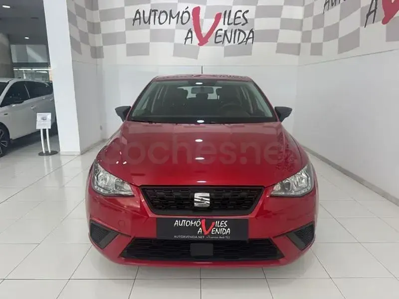Usado Seat Ibiza Reference 80 CV (58 kW) 2020 Rojo Utilitario