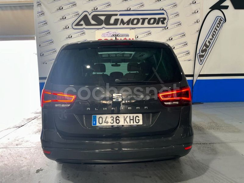 Usado Seat Alhambra Style 150 CV (110 kW) 2018 Gris / plata Monovolumen