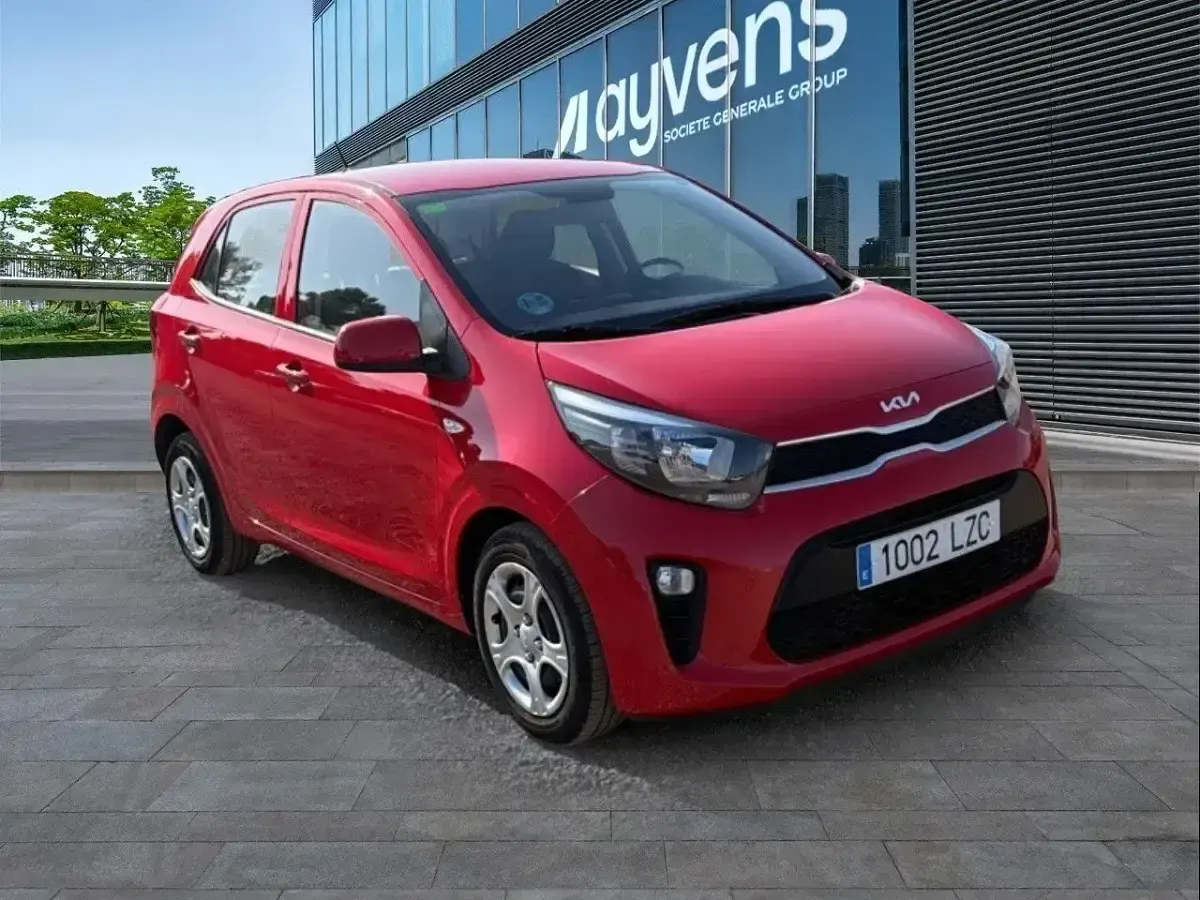 Usado Kia Picanto 67 CV (49 kW) 2022 Rojo Utilitario