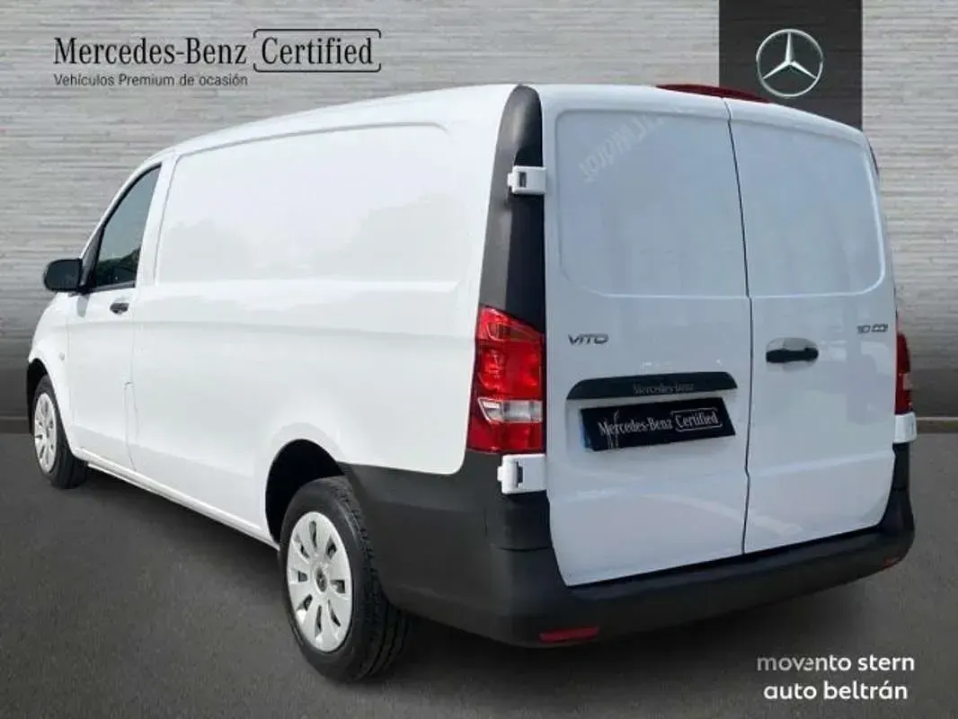 Usado Mercedes Vito 102 CV (75 kW) 2022 Blanco Van