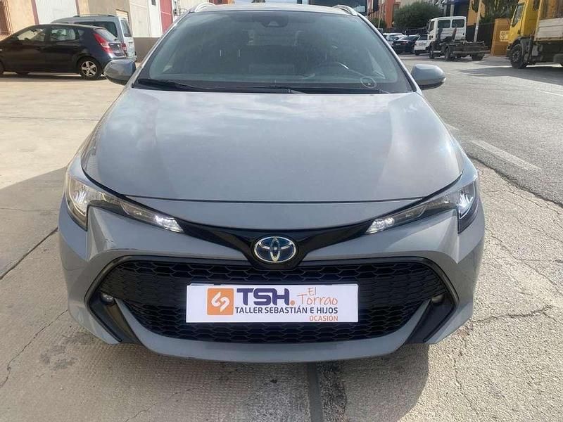 Gris Usado 2020 Toyota Corolla Business Edition Familiar | 18.990 € (Precio justo) - Imagen 1/4