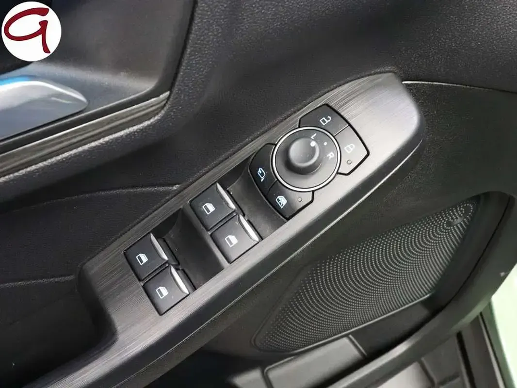 Usado Ford Kuga Active X 243 CV (178 kW) 2025 Blanco SUV