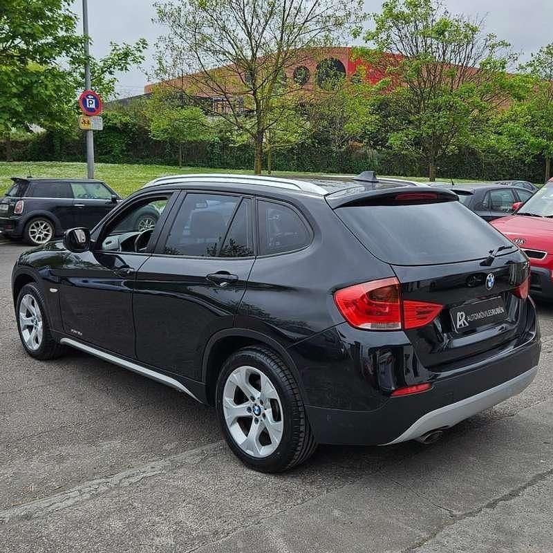 Usado BMW X1 143 CV (105 kW) 2010 Negro SUV