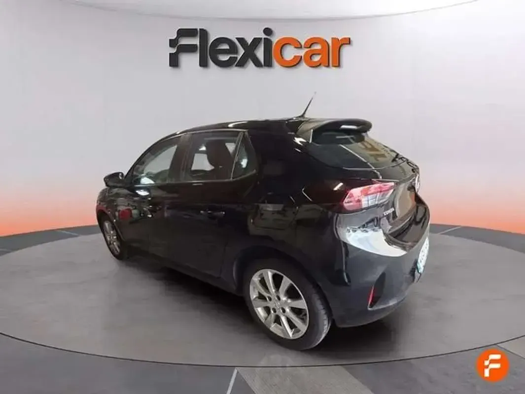 Usado Opel Corsa Edition 102 CV (75 kW) 2022 Negro Utilitario