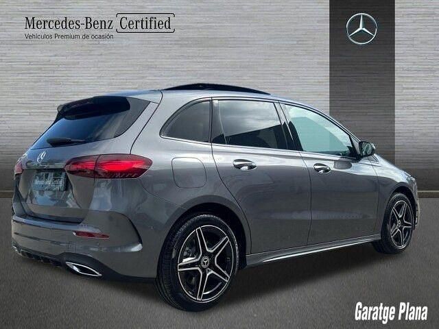 Nuevo Mercedes B250e AMG line 218 CV (160 kW) 2025 Gris montaña Monovolumen