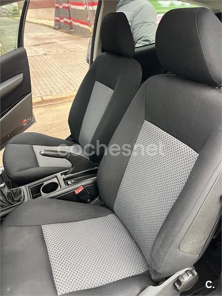 Usado Mercedes A160 Elegance 82 CV (60 kW) 2007 Negro Berlina