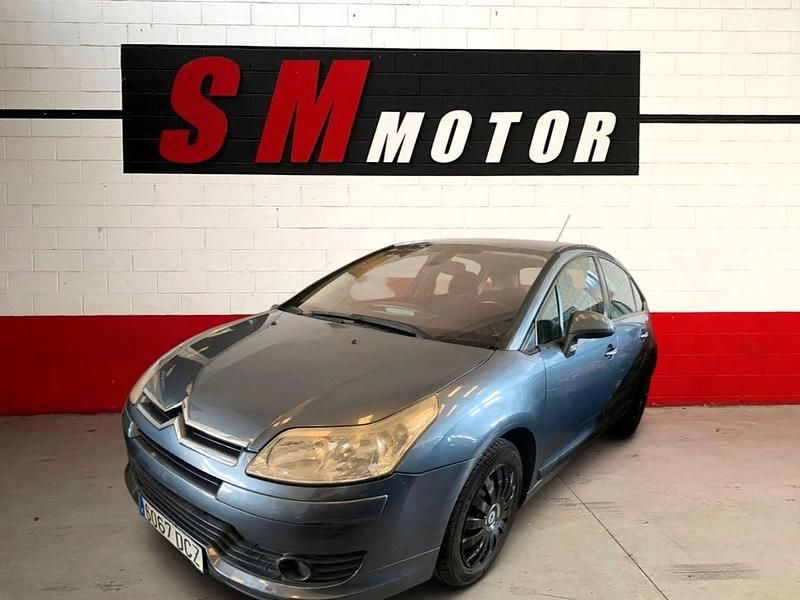 Gris / plata Usado 2005 Citroën C4 Berlina | 3490 € (Caro) - Imagen 1/4