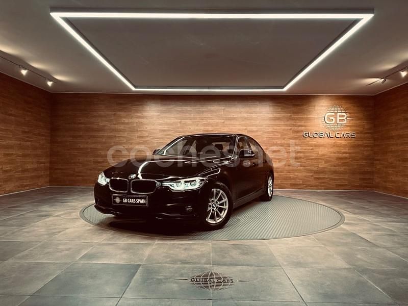 Negro Usado 2017 BMW 318 Berlina | 18.900 € (Precio justo) - Imagen 1/4