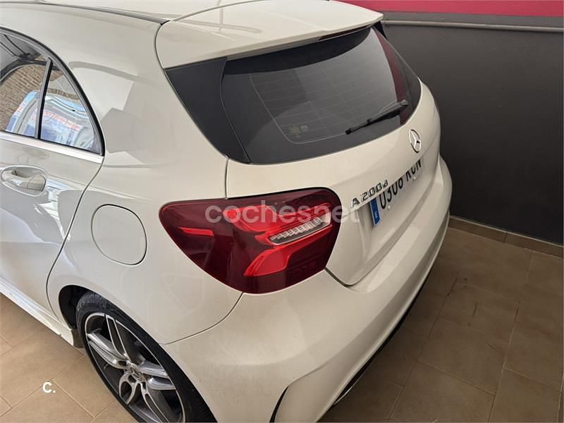Usado Mercedes A200 136 CV (100 kW) 2018 Blanco Berlina