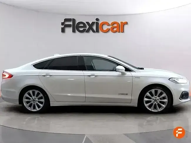 Usado Ford Mondeo Vignale 187 CV (137 kW) 2020 Blanco Berlina
