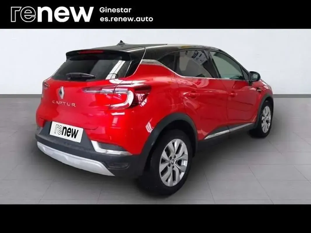 Usado Renault Captur Zen 140 CV (102 kW) 2022 Negro SUV