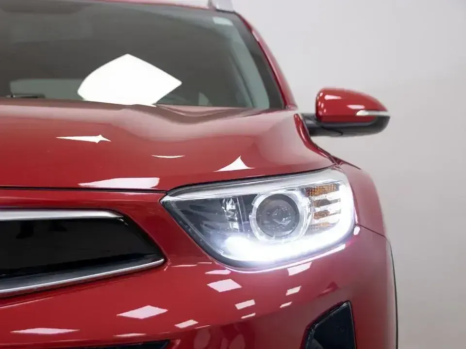 Usado Kia Stonic 100 CV (73 kW) 2020 Otro SUV