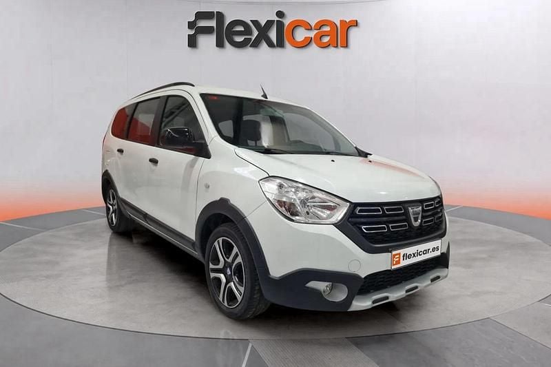 Blanco Usado 2021 Dacia Lodgy Monovolumen | 14.190 € (Precio justo) - Imagen 1/4