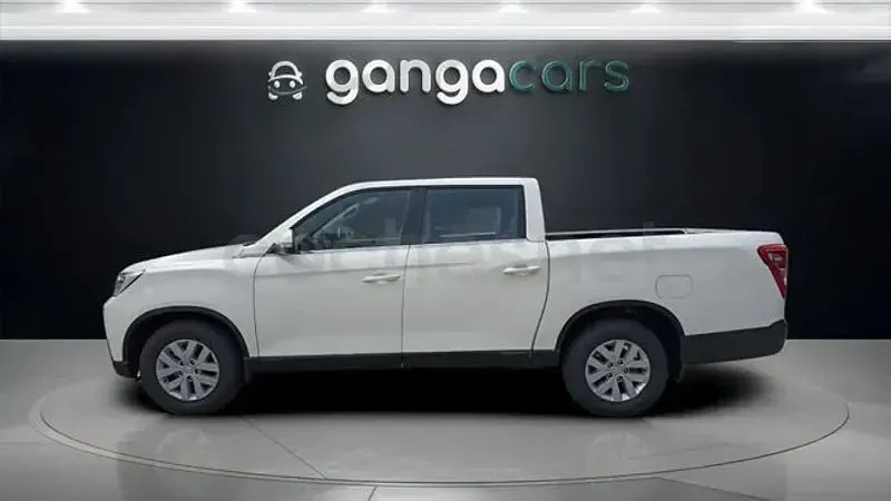 Usado SsangYong Musso 202 CV (148 kW) 2024 Blanco Pickup/Camioneta