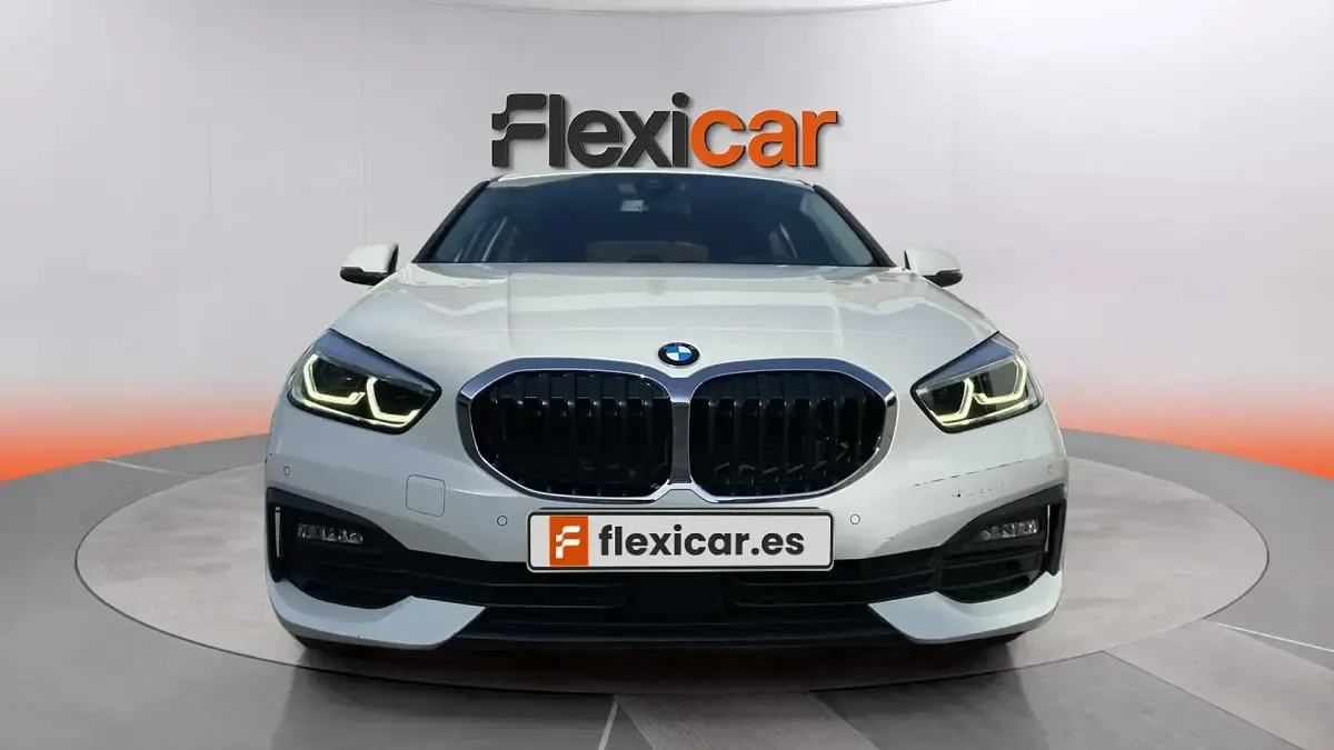 Usado BMW 116 116 CV (85 kW) 2020 Blanco Utilitario