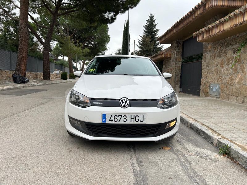 Usado VW Polo Advance 75 CV (55 kW) 2011 Blanco Berlina