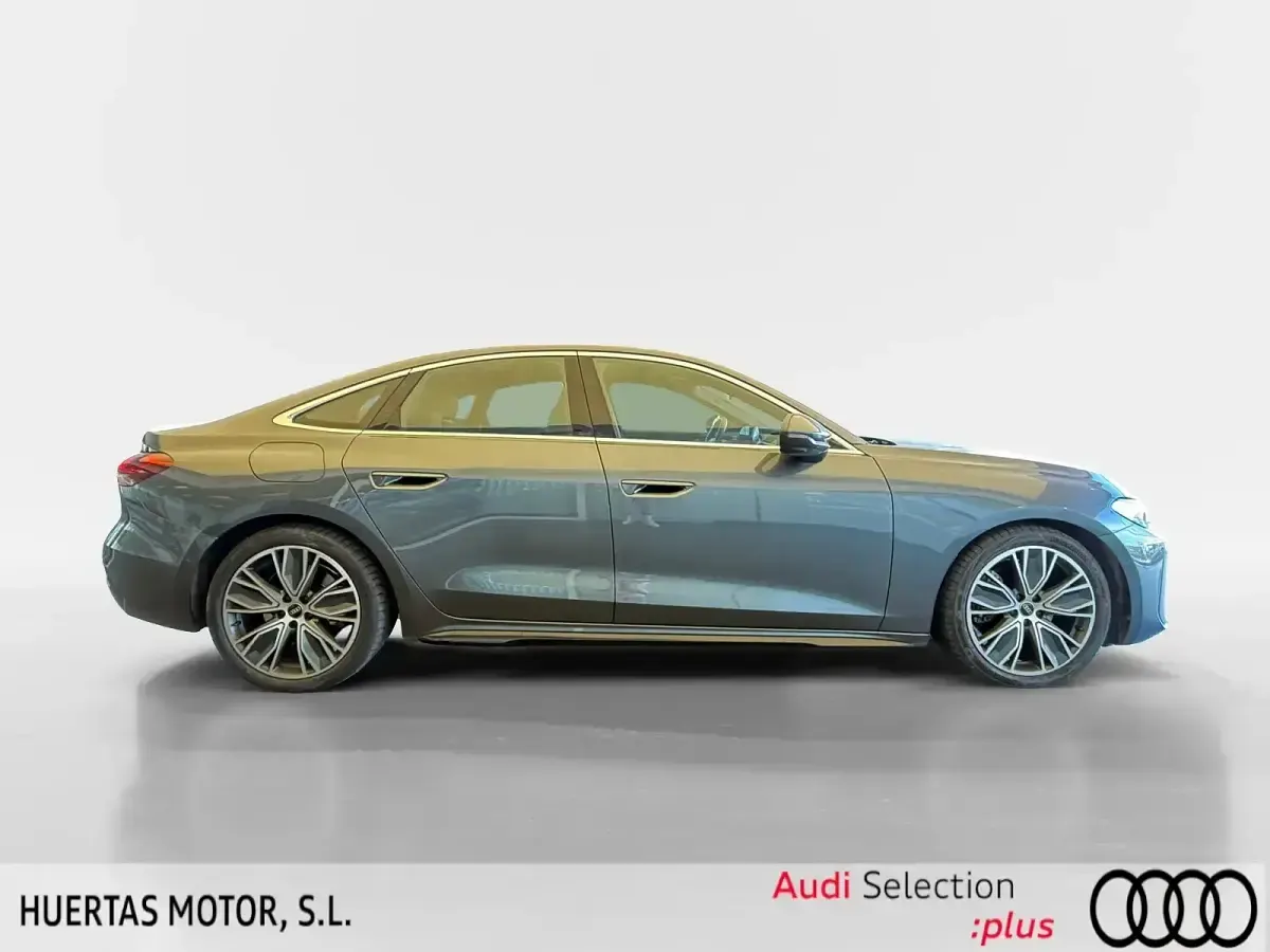 Używany Audi A5 Ambiente 204 KM (150 kW) 2024 Szary Sedan/Limuzyna